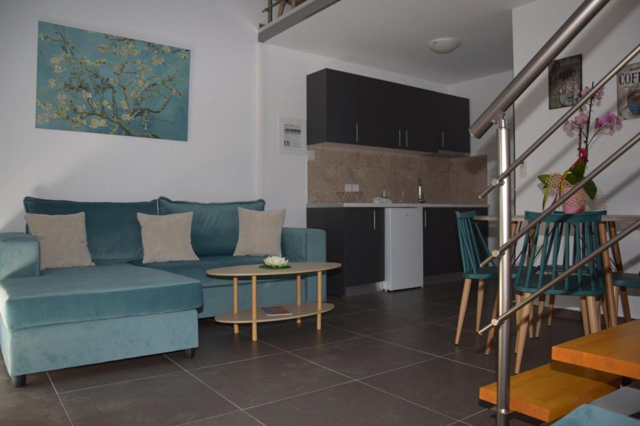 Olympia Suites Pírgos エクステリア 写真