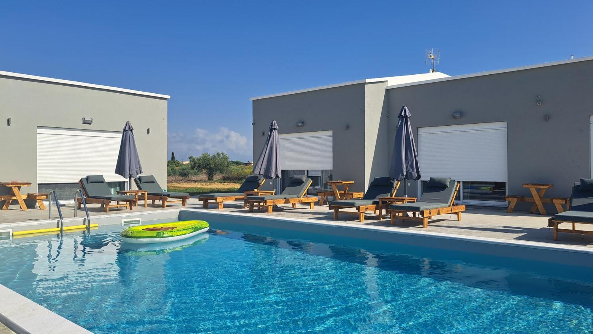 Olympia Suites Pírgos エクステリア 写真